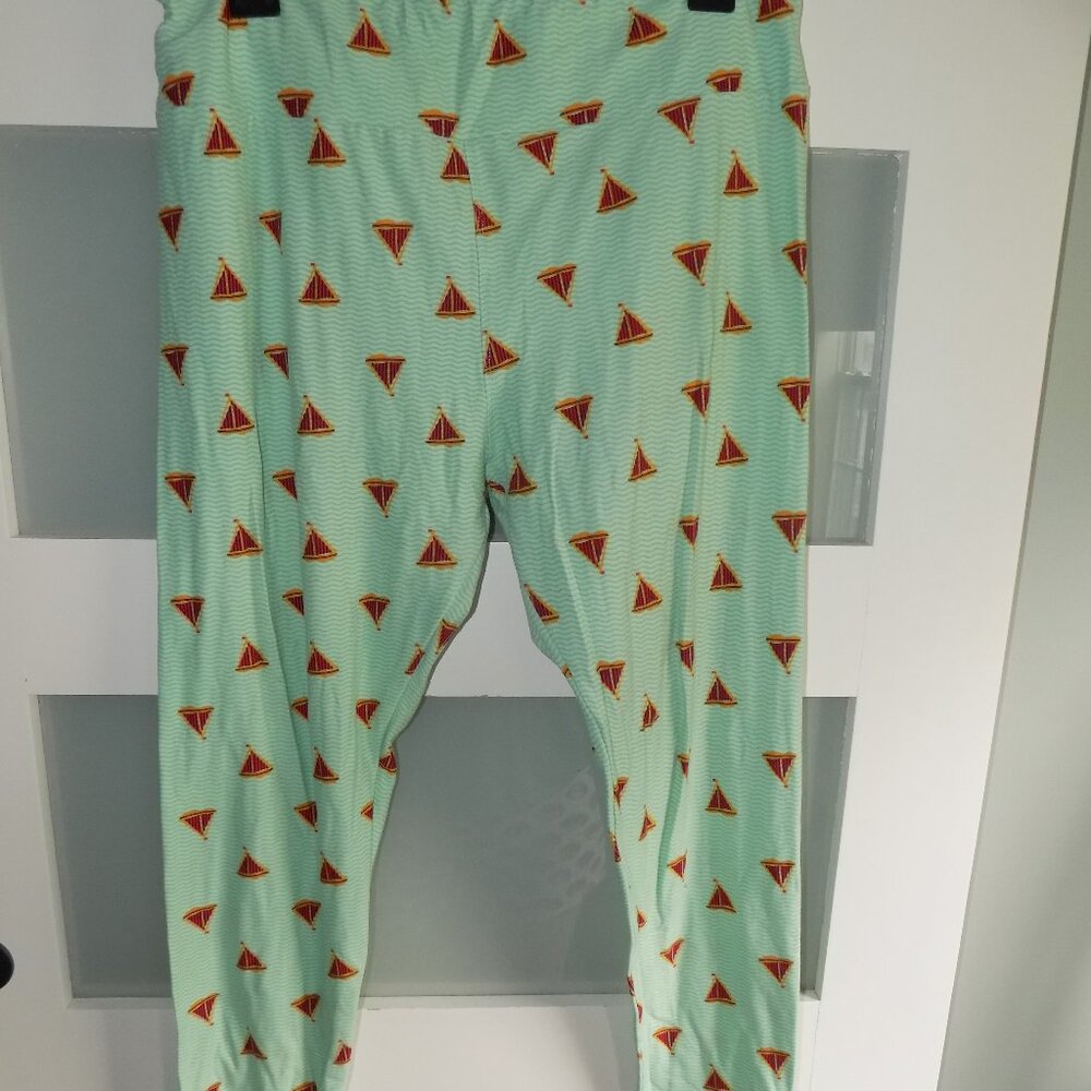 LuLaRoe UNICORN Mint Green Sailboat Leggings Size TC Women's